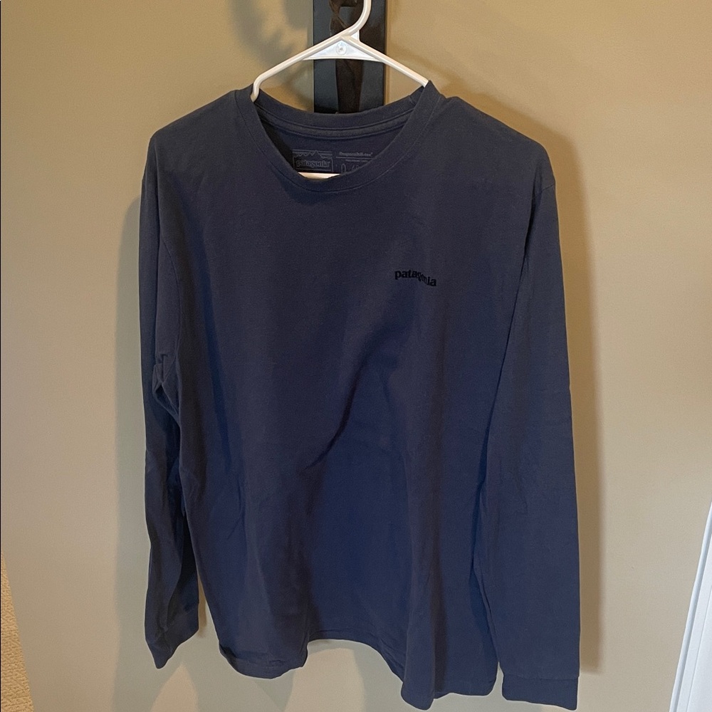Patagonia Dark Blue Crew Neck Shirt